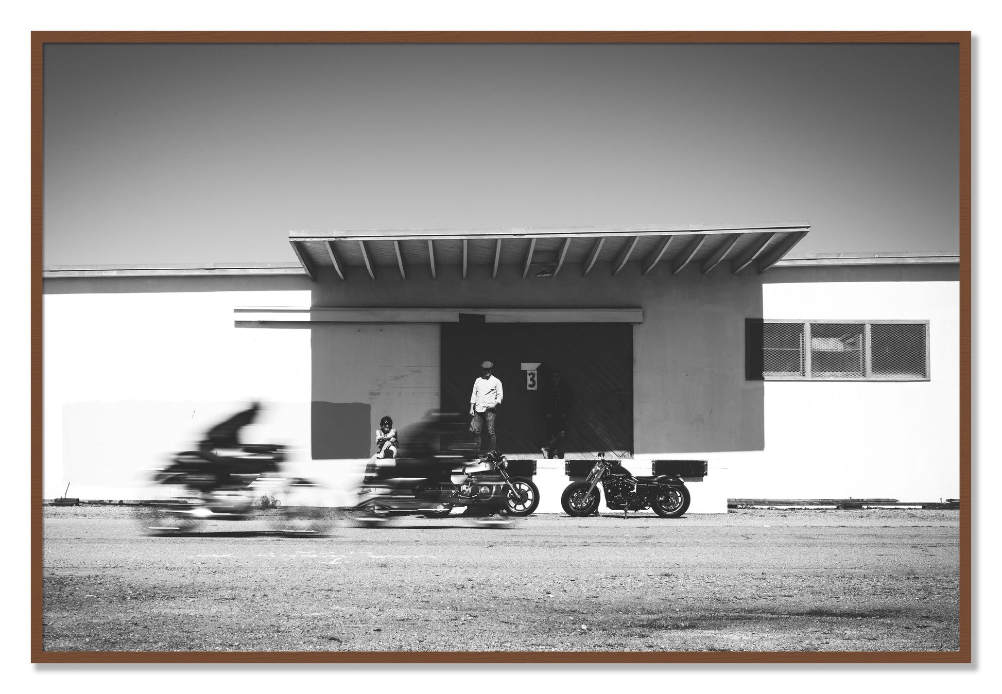 Framed photograph of Treasure Island Racing by Dylan Ozanich, Walnut frame, Full Bleed