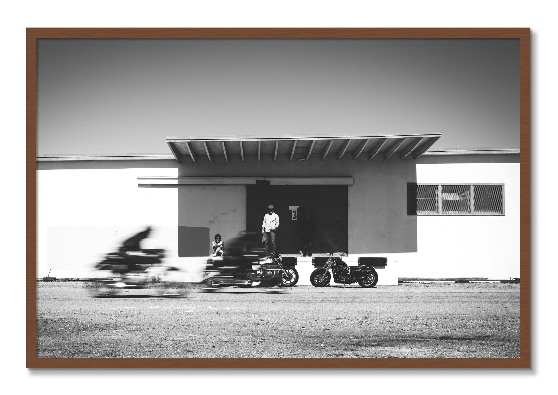 Framed photograph of Treasure Island Racing by Dylan Ozanich, Walnut frame, Full Bleed