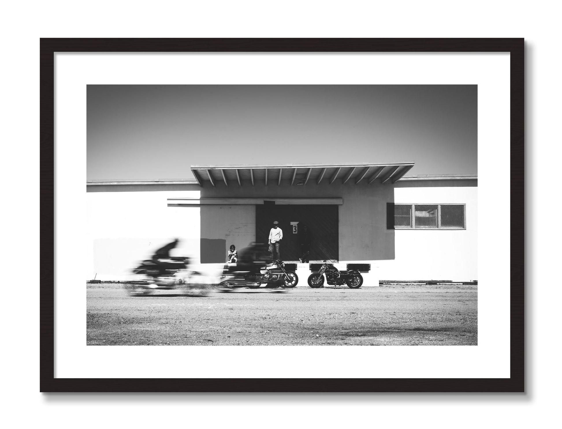 Framed photograph of Treasure Island Racing by Dylan Ozanich, Black frame, Borders