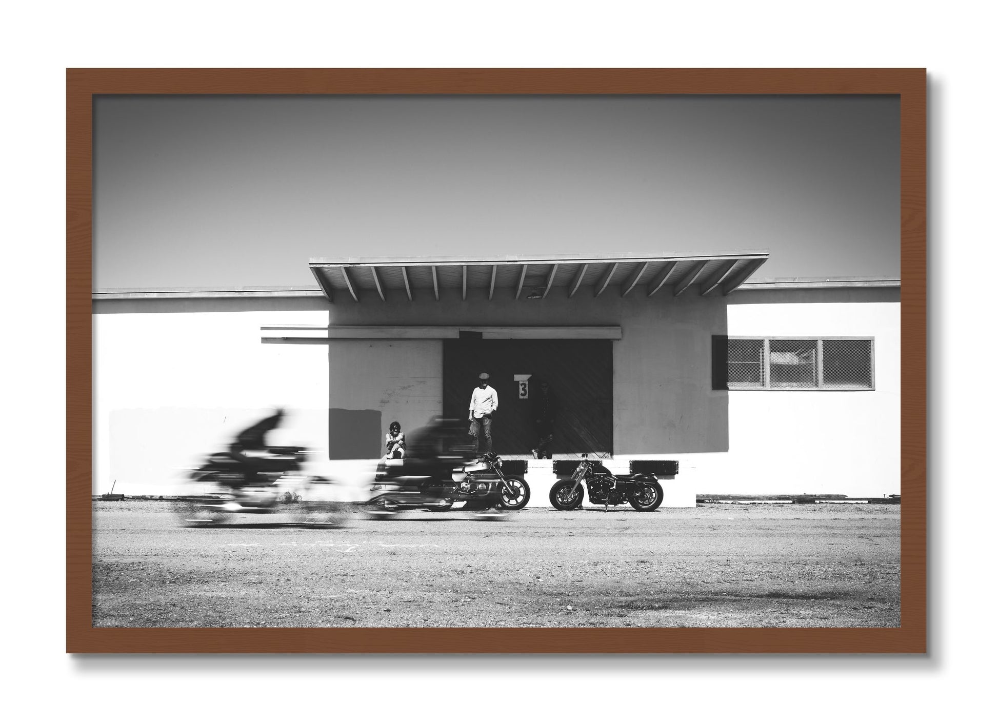 Framed photograph of Treasure Island Racing by Dylan Ozanich, Walnut frame, Full Bleed