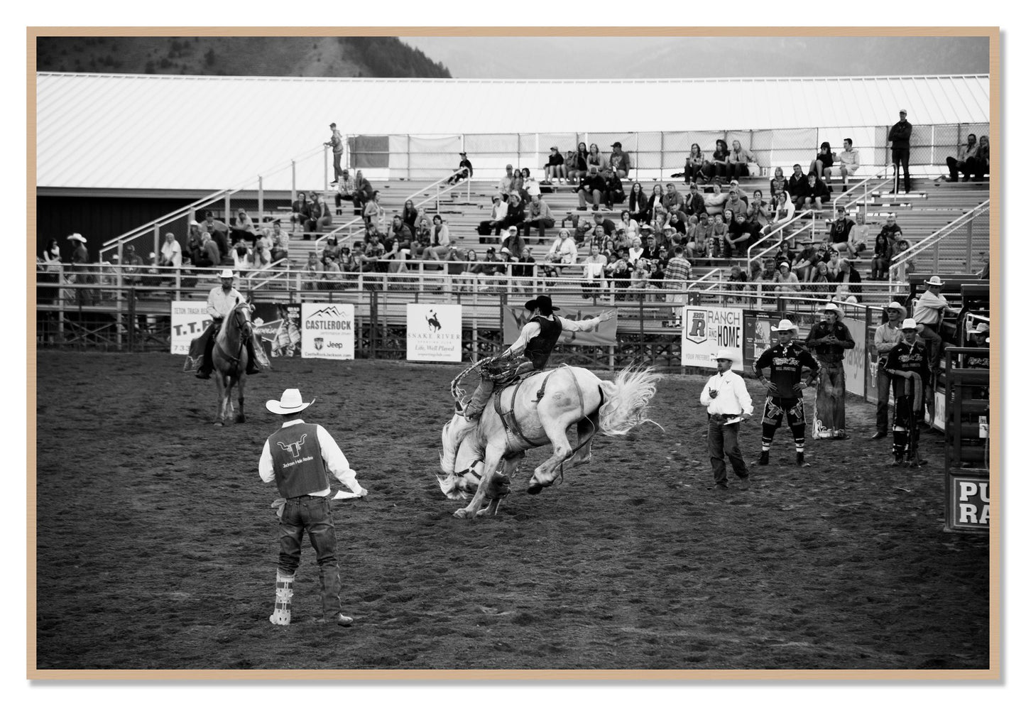 Framed photograph of United States Rodeo by Dylan Ozanich, Oak frame, Full Bleed