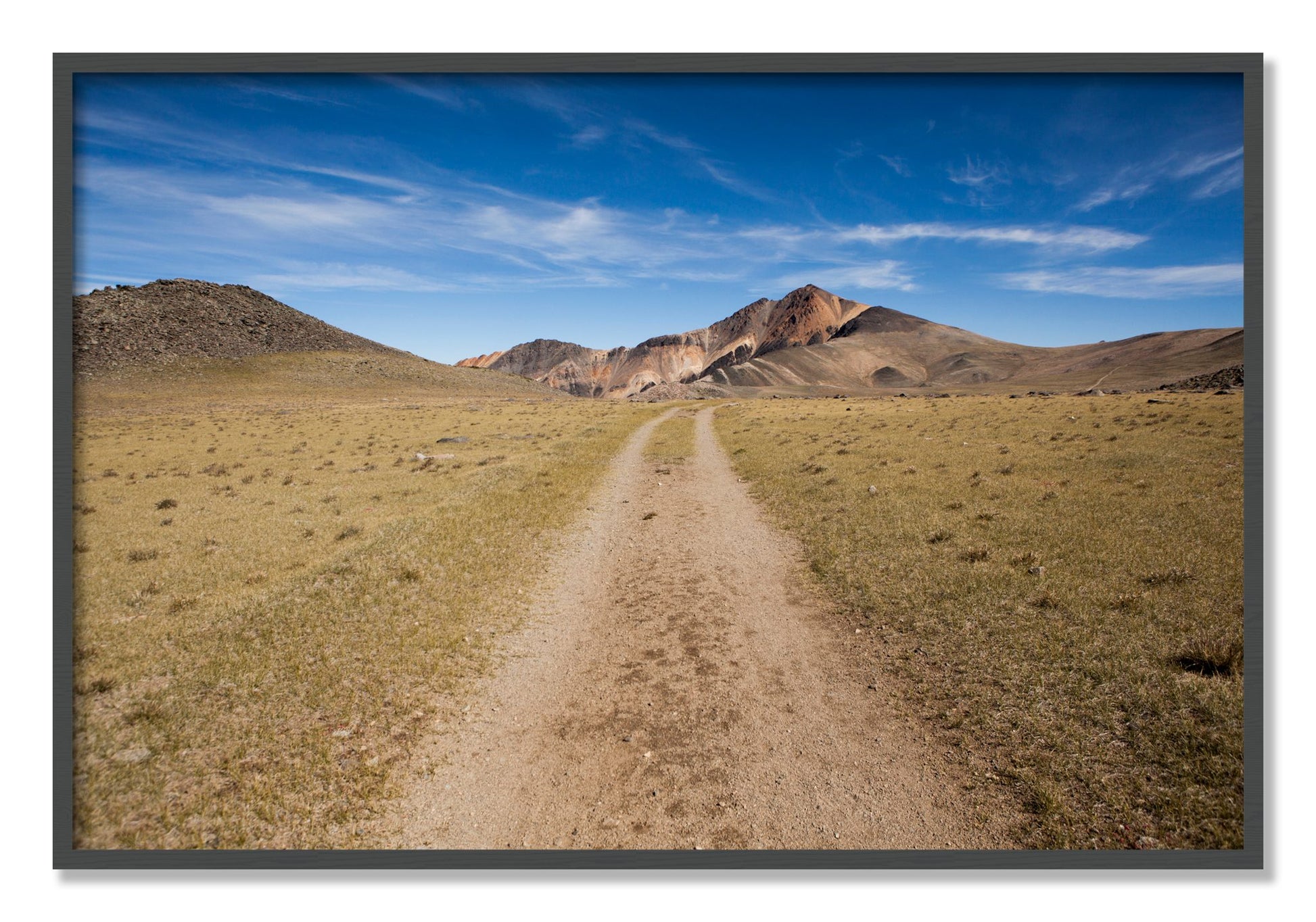 Framed photograph of White Mountain by Dylan Ozanich, Grey frame, Full Bleed