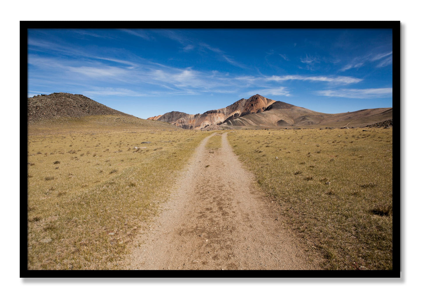 Framed photograph of White Mountain by Dylan Ozanich, Black frame, Full Bleed