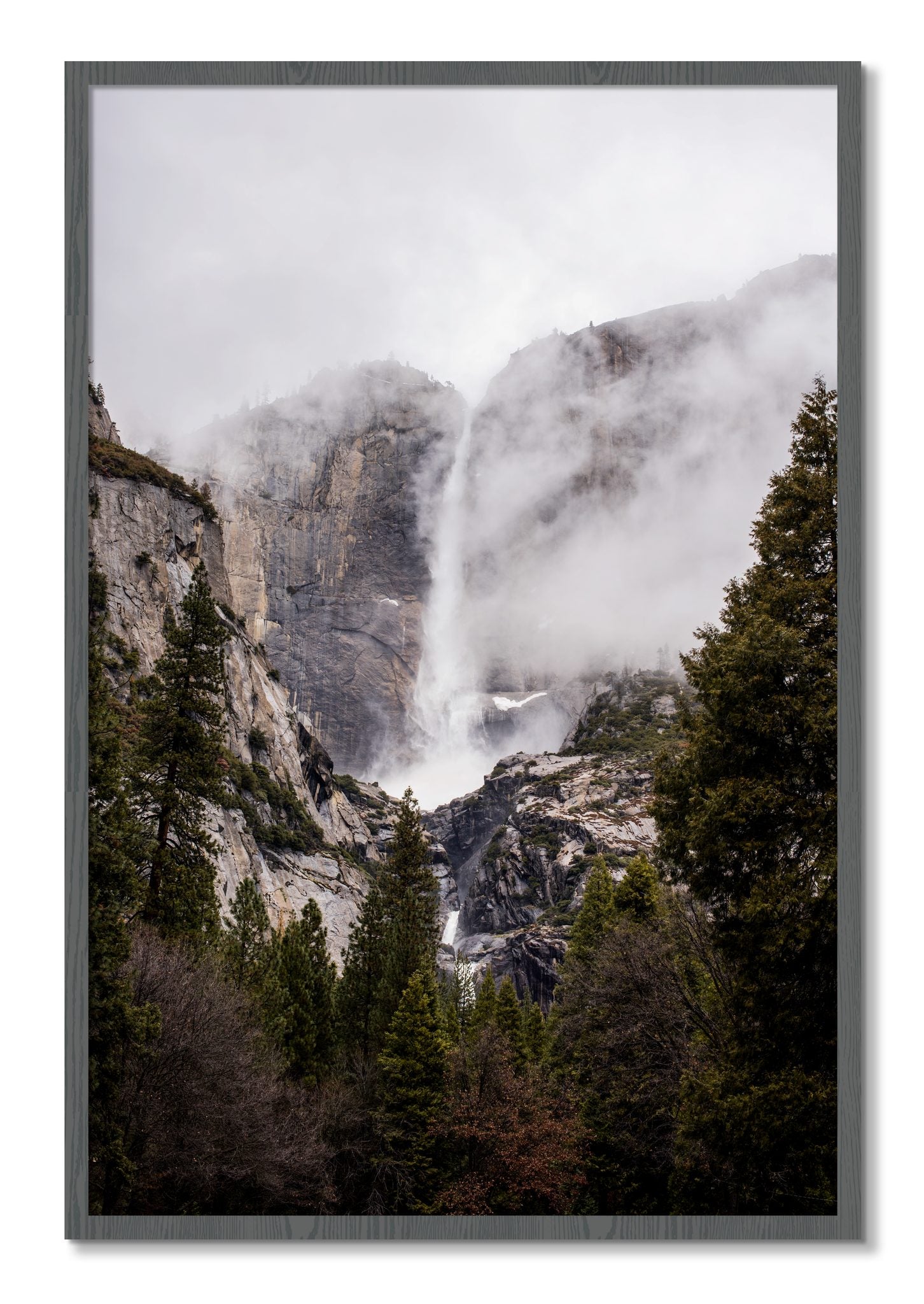 Framed photograph of Yosemite Falls by Dylan Ozanich, Grey frame, Full Bleed