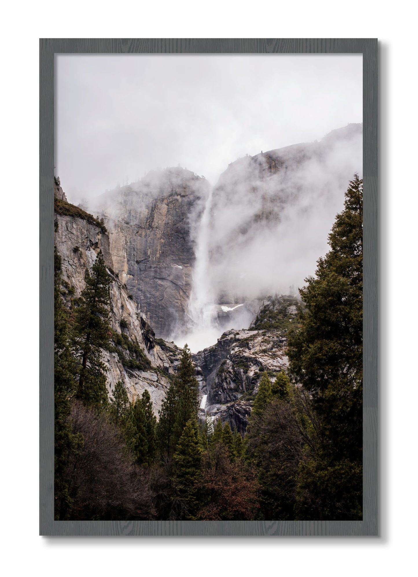 Framed photograph of Yosemite Falls by Dylan Ozanich, Grey frame, Full Bleed