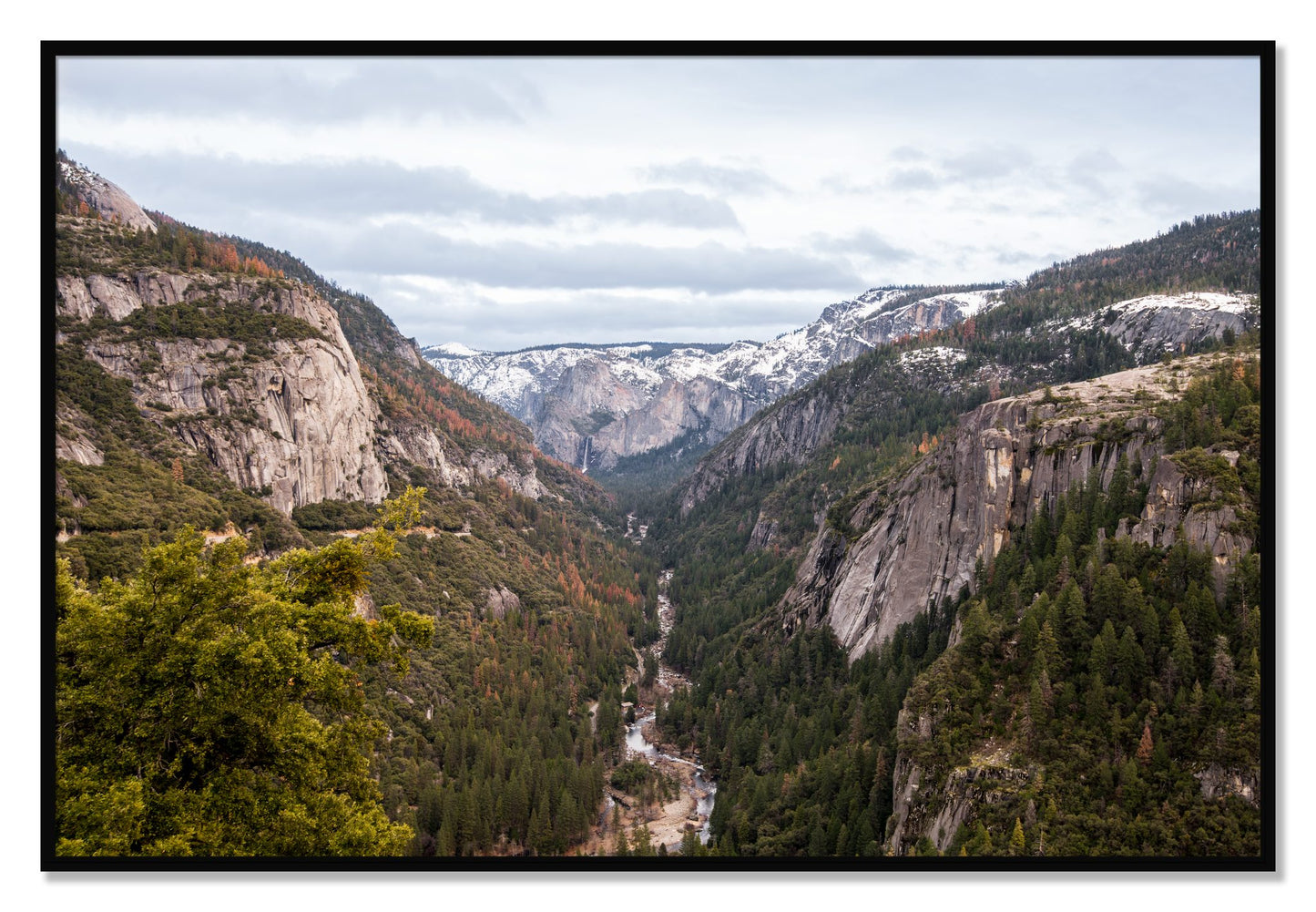 Framed photograph of Yosemite Valley by Dylan Ozanich, Black frame, Full Bleed