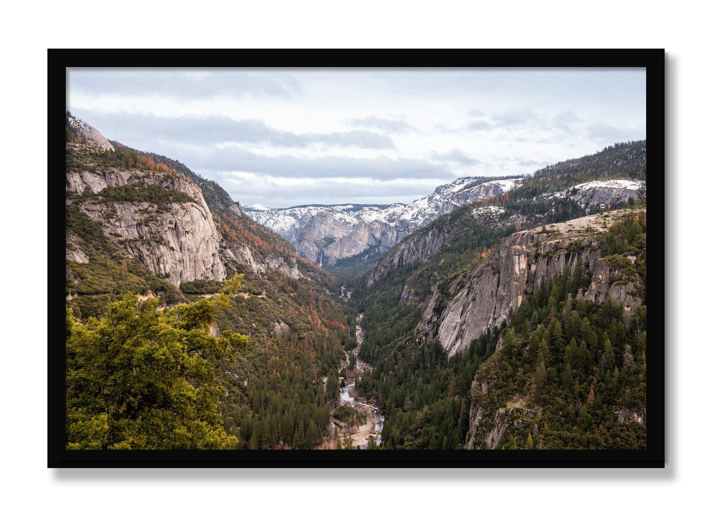 Framed photograph of Yosemite Valley by Dylan Ozanich, Black frame, Full Bleed