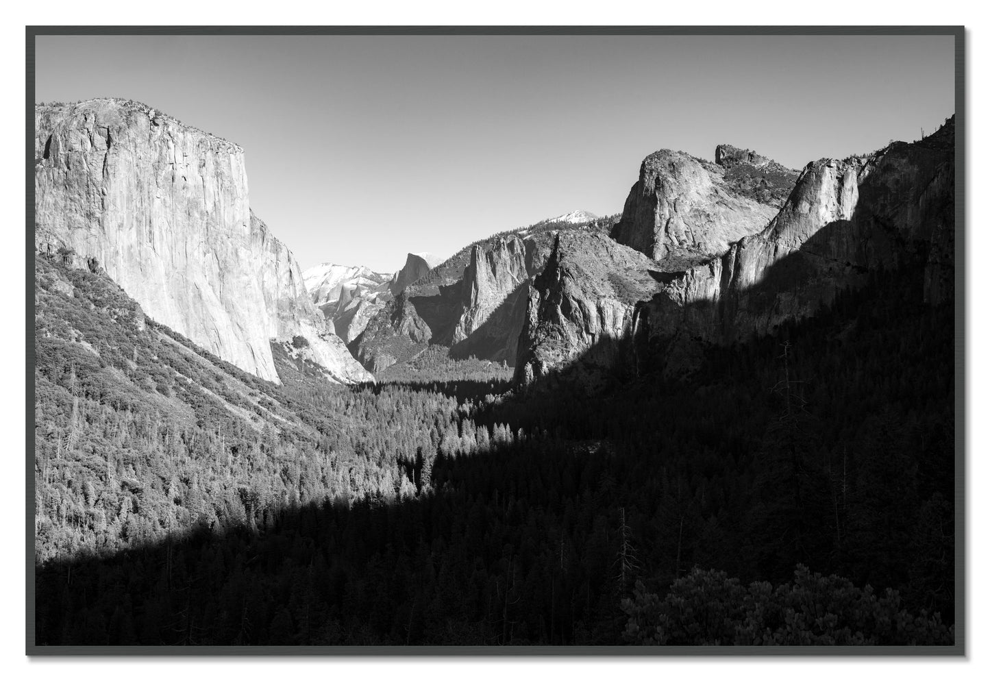 Framed photograph of Yosemite by Dylan Ozanich, Grey frame, Full Bleed