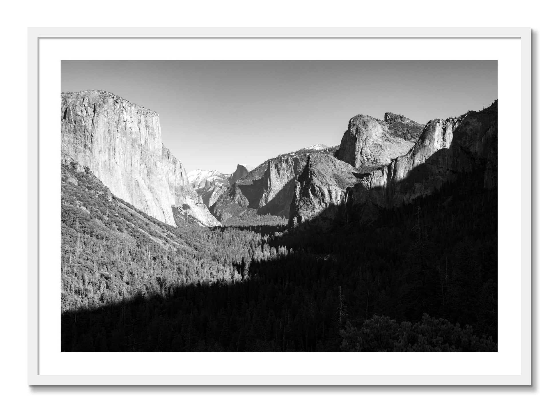 Framed photograph of Yosemite by Dylan Ozanich, White frame, Borders