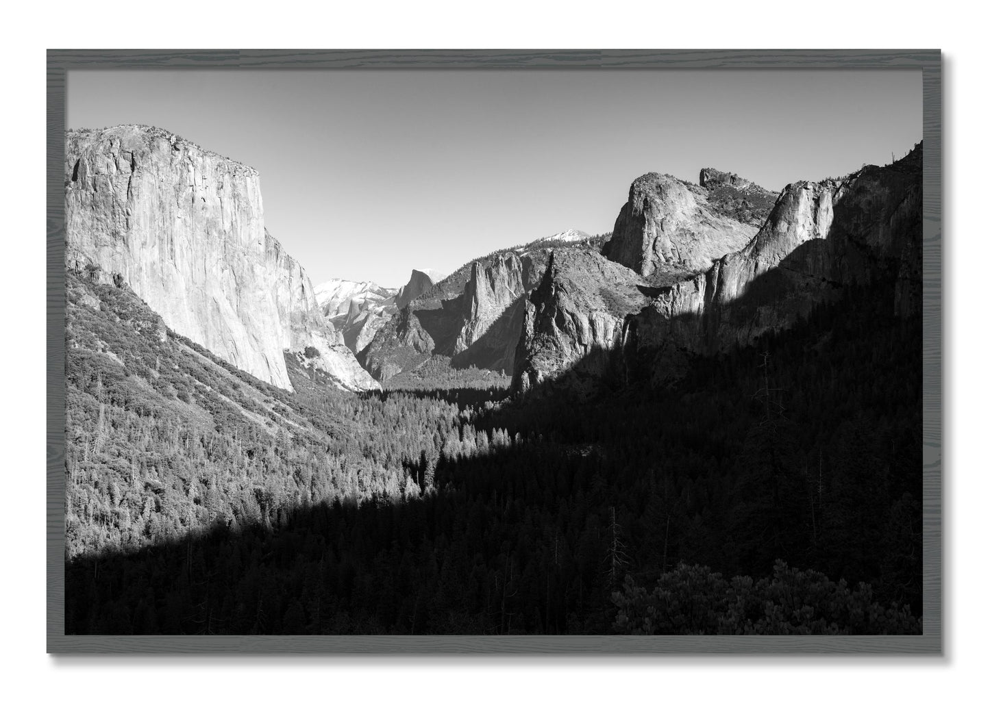 Framed photograph of Yosemite by Dylan Ozanich, Grey frame, Full Bleed