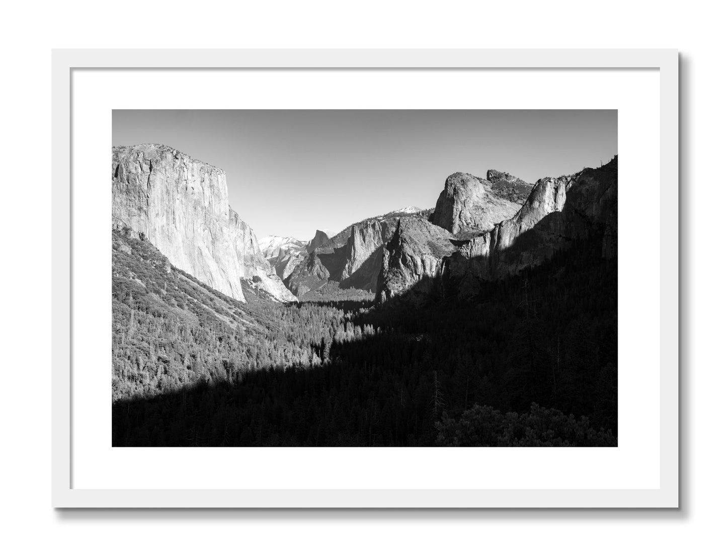 Framed photograph of Yosemite by Dylan Ozanich, White frame, Borders