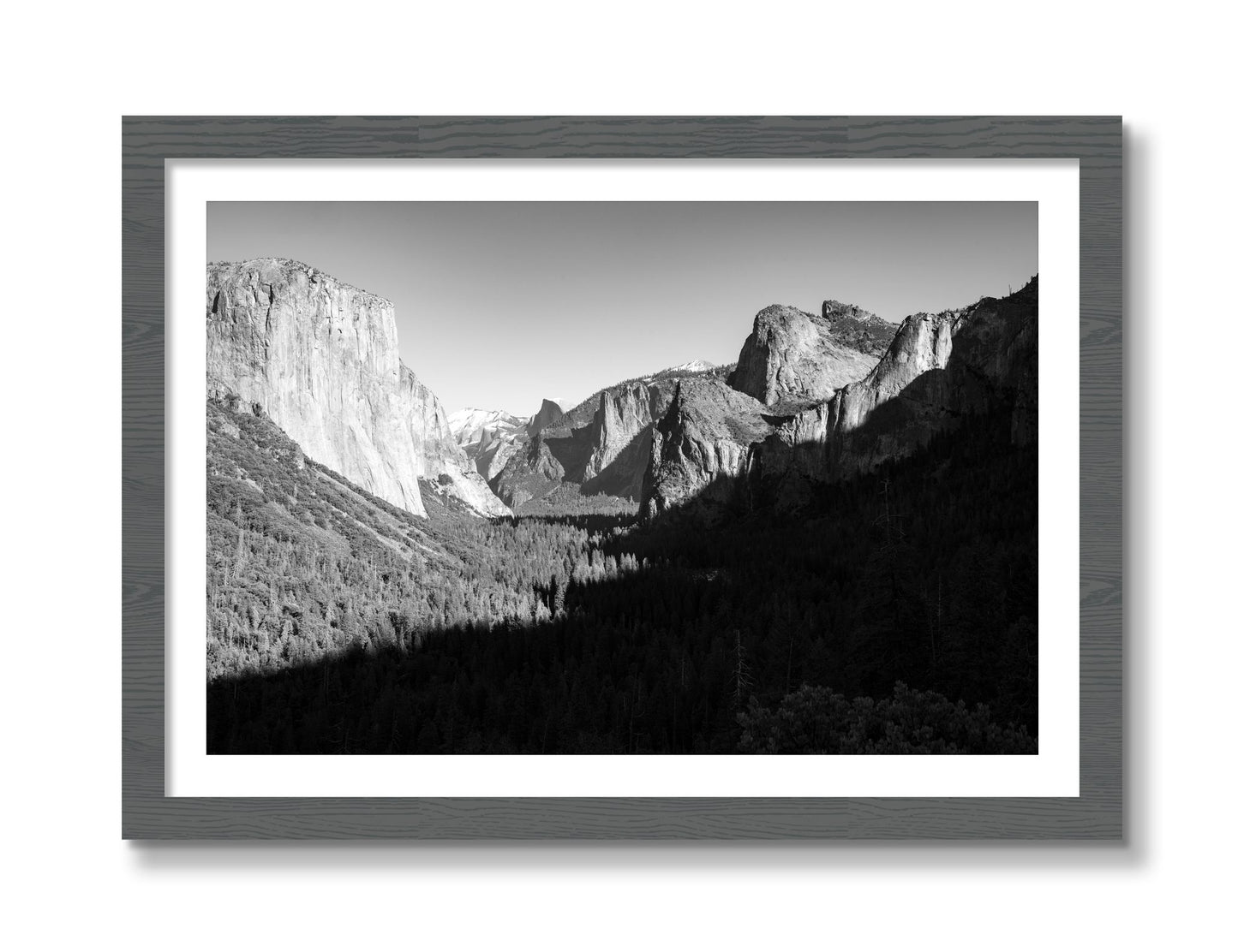 Framed photograph of Yosemite by Dylan Ozanich, Grey frame, Borders
