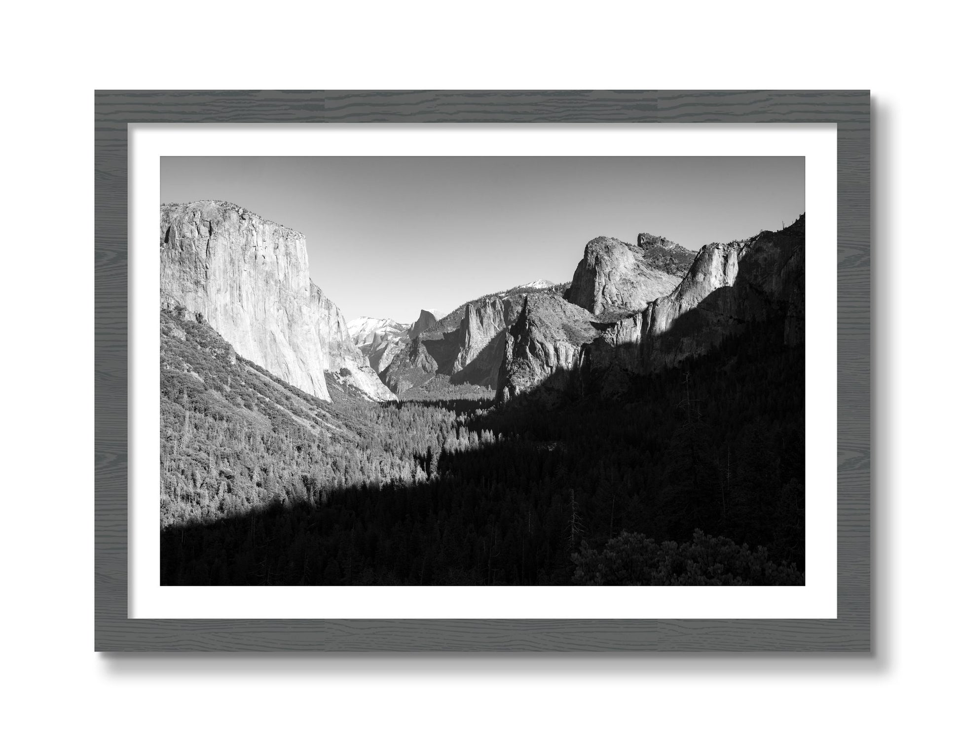 Framed photograph of Yosemite by Dylan Ozanich, Grey frame, Borders