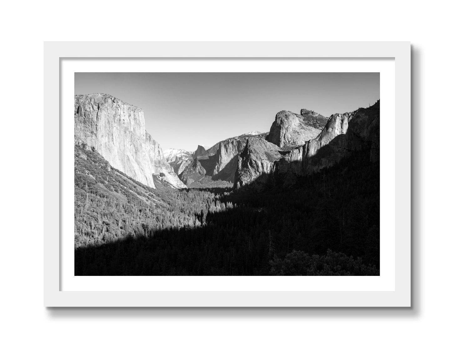 Framed photograph of Yosemite by Dylan Ozanich, White frame, Borders