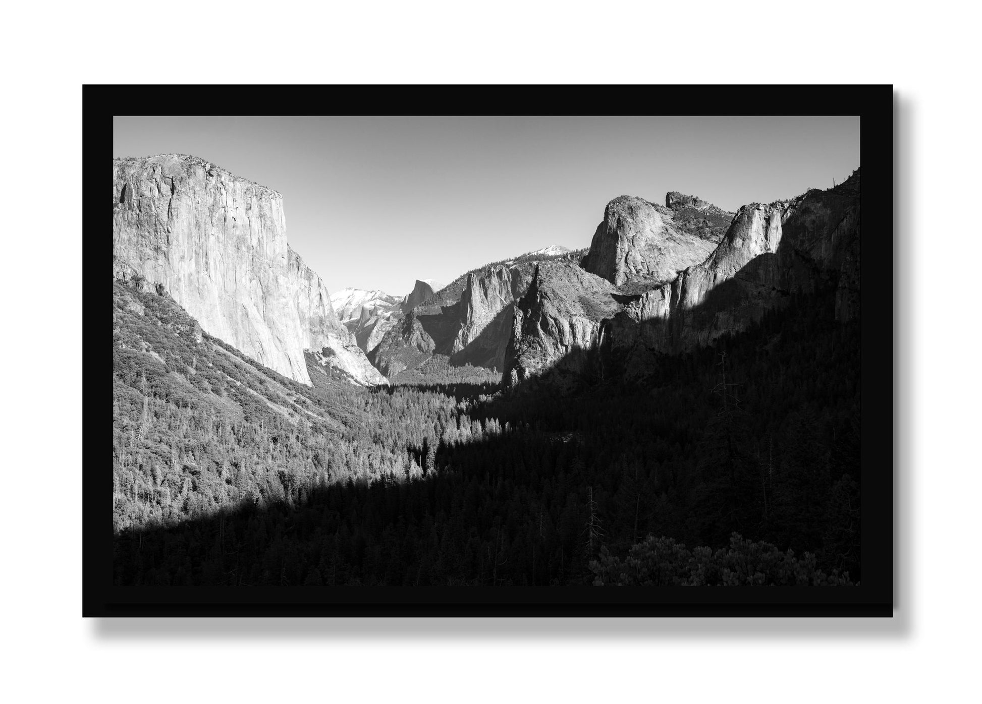 Framed photograph of Yosemite by Dylan Ozanich, Black frame, Full Bleed