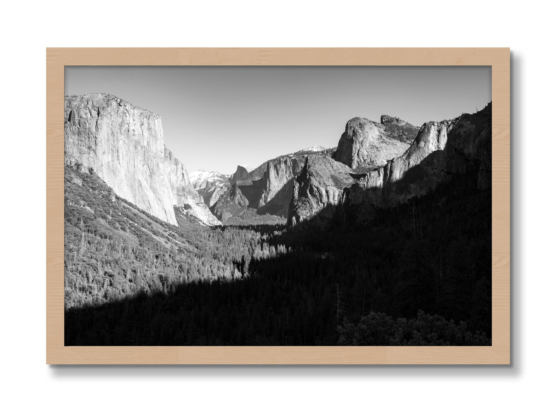 Framed photograph of Yosemite by Dylan Ozanich, Oak frame, Full Bleed